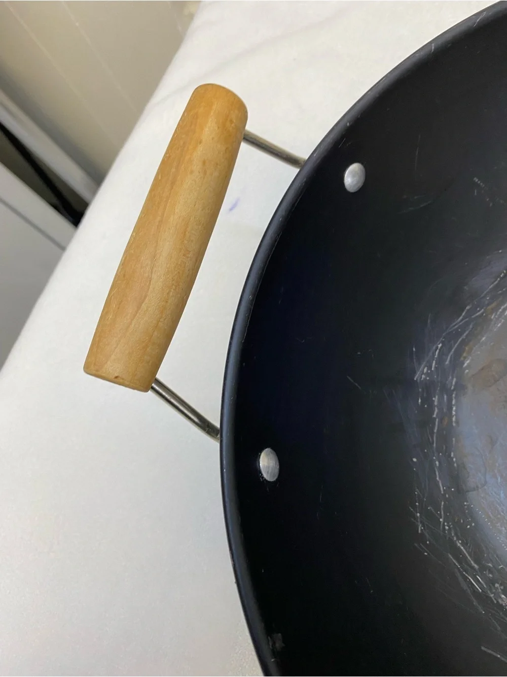 N/A black wok